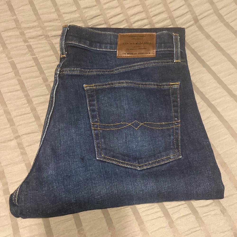 Lucky Brand Jeans. 34x32